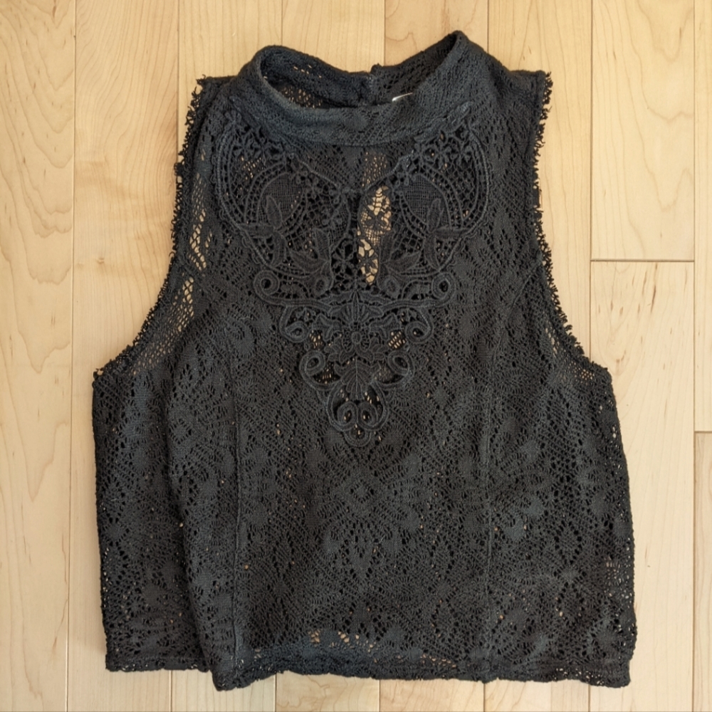 Black lace crop top